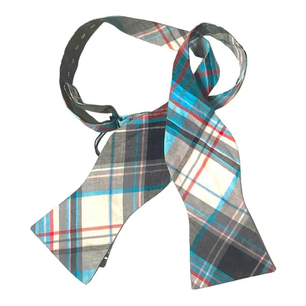 Daniel Cremieux Bow Tie
